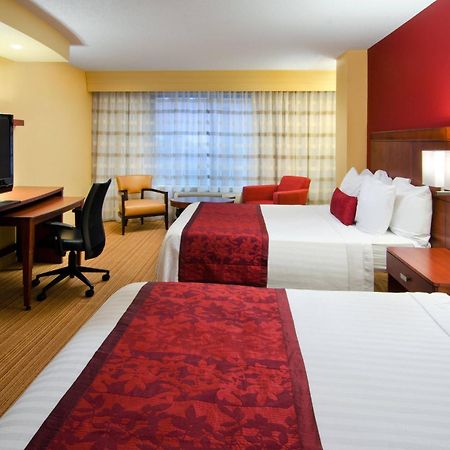 Courtyard By Marriott Birmingham Downtown At Uab Hotel Екстериор снимка